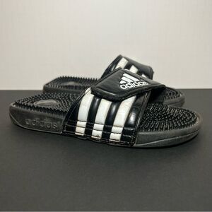 Kids/Womens ADIDAS Adissage Black Classic Slip On Slide Sandals / Size 4 / 5 W